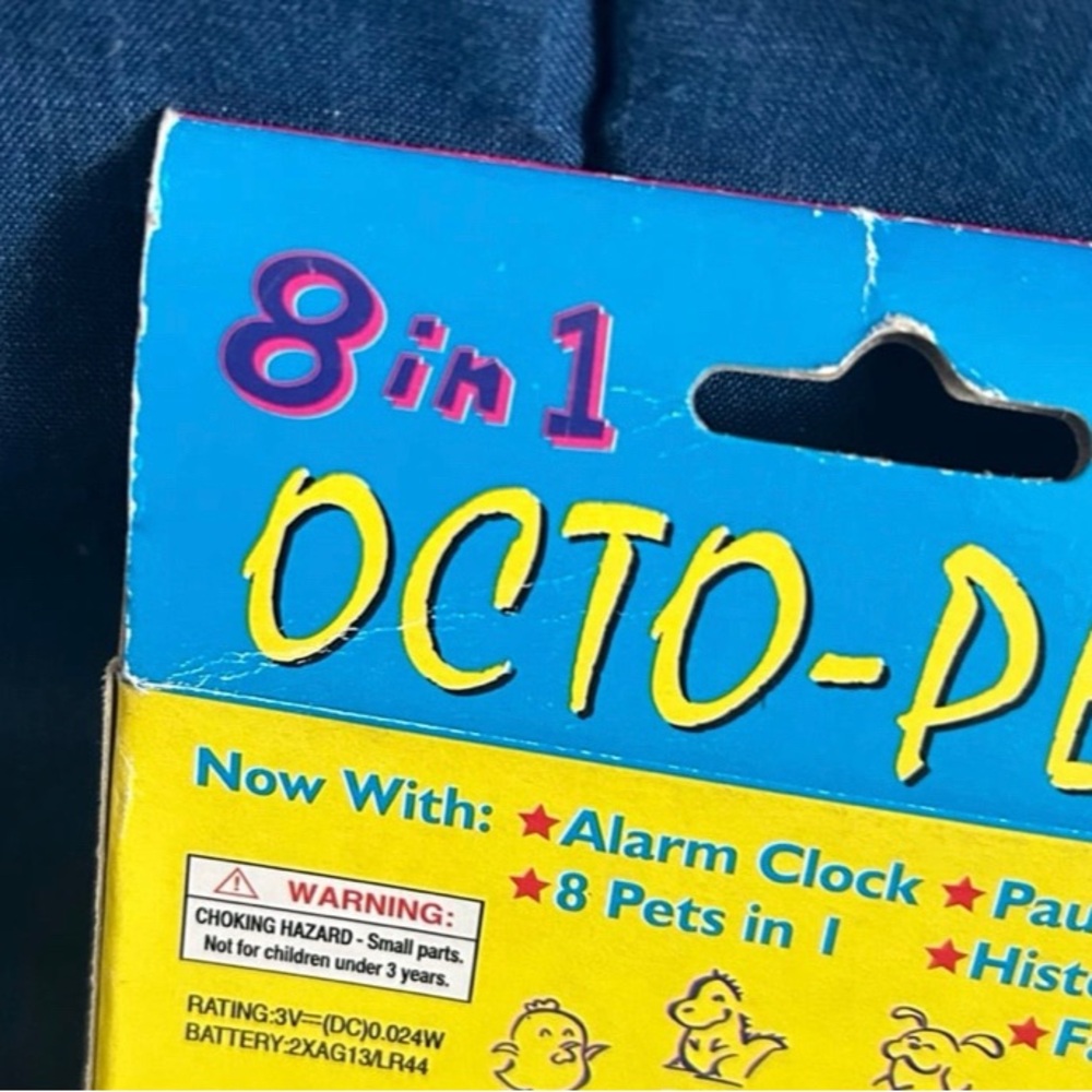 Octo-Pets 8 in 1 Virtual Pet Tamagotchi Style 1997 SEALED - Picture 9 of 12